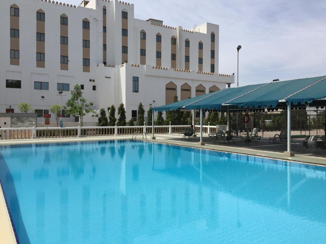 Hotel Al Madinah Holiday Muscat Ngoại thất bức ảnh